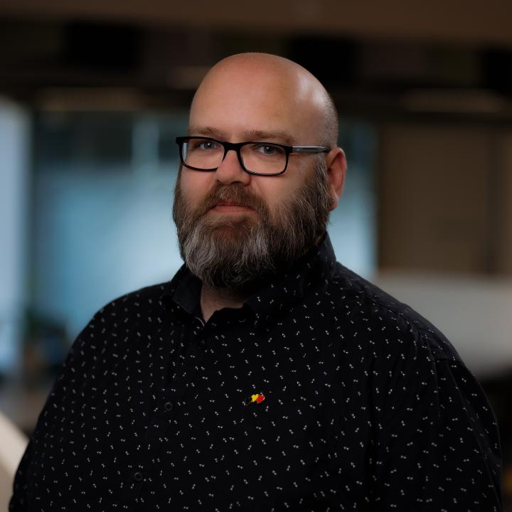 Professional portrait image of Shaun Middlebrook