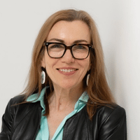 This is a picture of Nicole Gurran, a speaker at the webinar