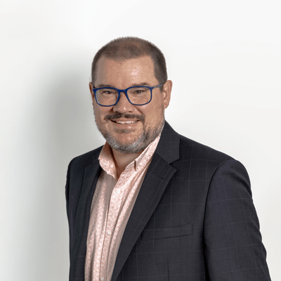 Professional portrait image of Tom Leeming